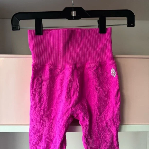 NWT FREE PEOPLE Good Karma Square-Neck Bra and High Rise 7/8 Leggings Set - Picture 10 of 10